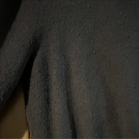 Elegant Black Sweater with Crystal Buttons - Picture 4 of 6